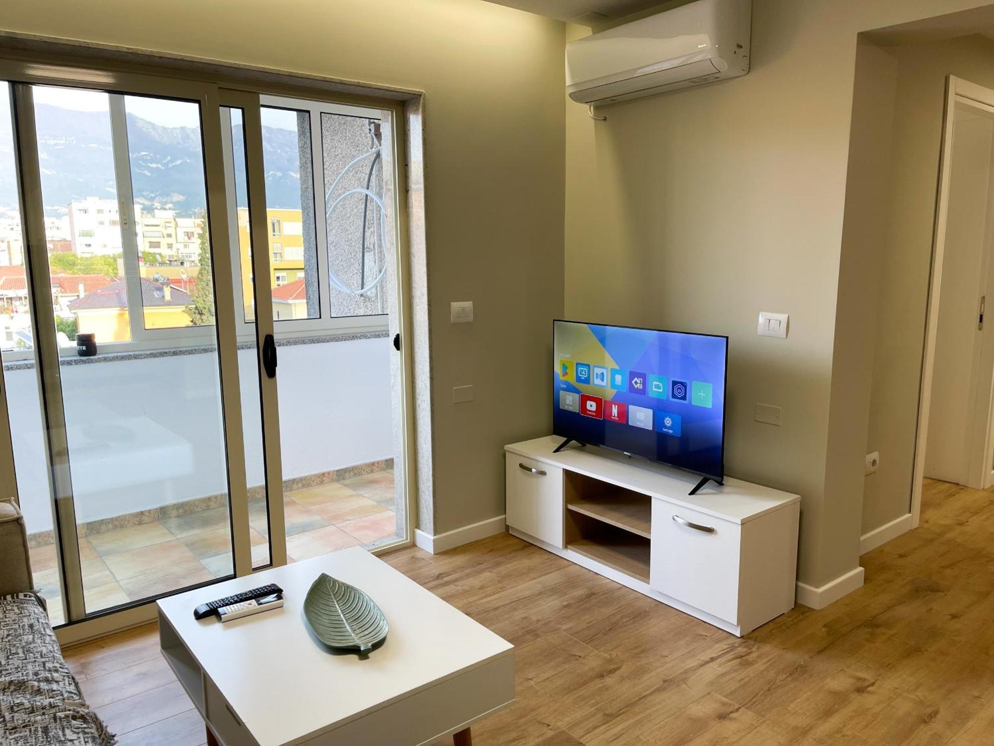 Apartment Wanderlust Bazaar Tirana